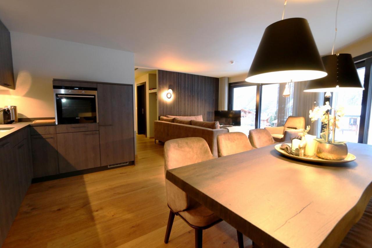 Hollywood 1 - A Luxury, Comfortable And Spacious Apartment Located Directly On The Slopes! Saas-Fee Exterior foto